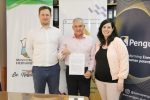 Firma de convenio entre la Municipalidad de Hernandarias y Penguin Academy