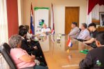 MESA DE TRABAJO ENTRE REPRESENTANTES DE MORADORES DEL BARRIO 1° DE MARZO CON LA  MUNICIPALIDAD DE HERNANDARIAS Y LA ITAIPU BINACIONAL